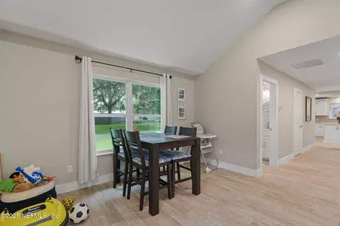 Dining - 4575 Wolfe Rd, Saint Augustine, FL 32092 photo 4 of 5