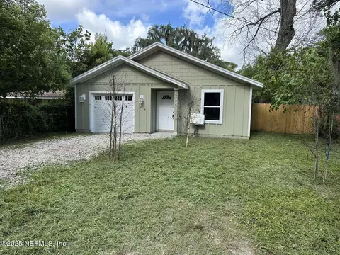 8722 7th Ave, Jacksonville, FL 32208