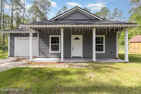 4725 Melanie St, Hastings, FL 32145