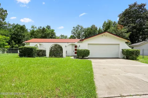 8028 Triumph Ln S, Jacksonville, FL 32244