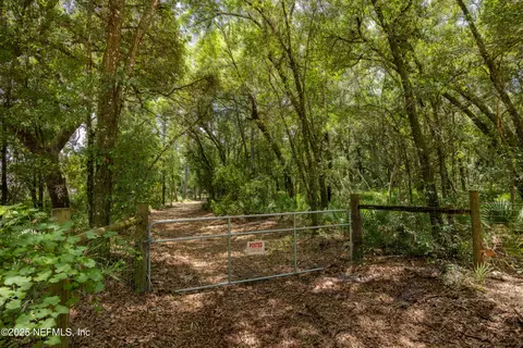 6071 Klare Dr, Keystone Heights, FL 32054