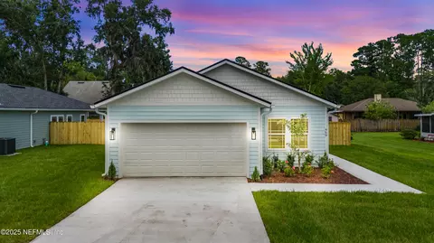 959 Florida St, Fleming Island, FL 32003
