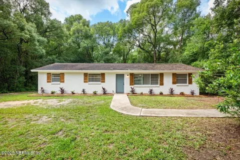 1739 Elsie St, Green Cove Springs, FL 32043
