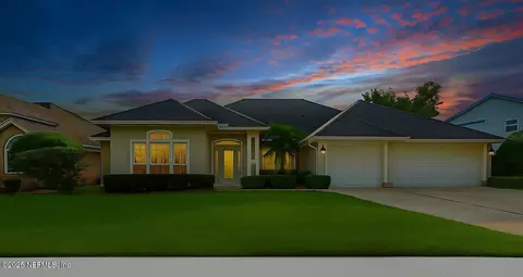 11577 Summer Brook Ct, Jacksonville, FL 32258