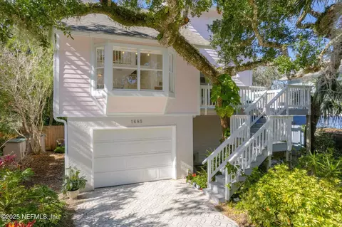 1685 Santander St, Saint Augustine, FL 32080