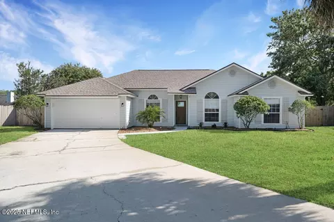 352 Hartwell Ter, Jacksonville, FL 32225