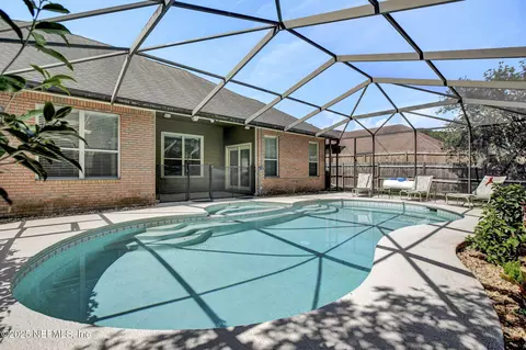2257 Hammock Oaks Dr, Jacksonville, FL 32223