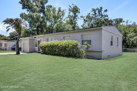 1728 Keats Rd, Jacksonville, FL 32208