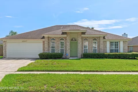 4567 Rocky River Rd W, Jacksonville, FL 32224