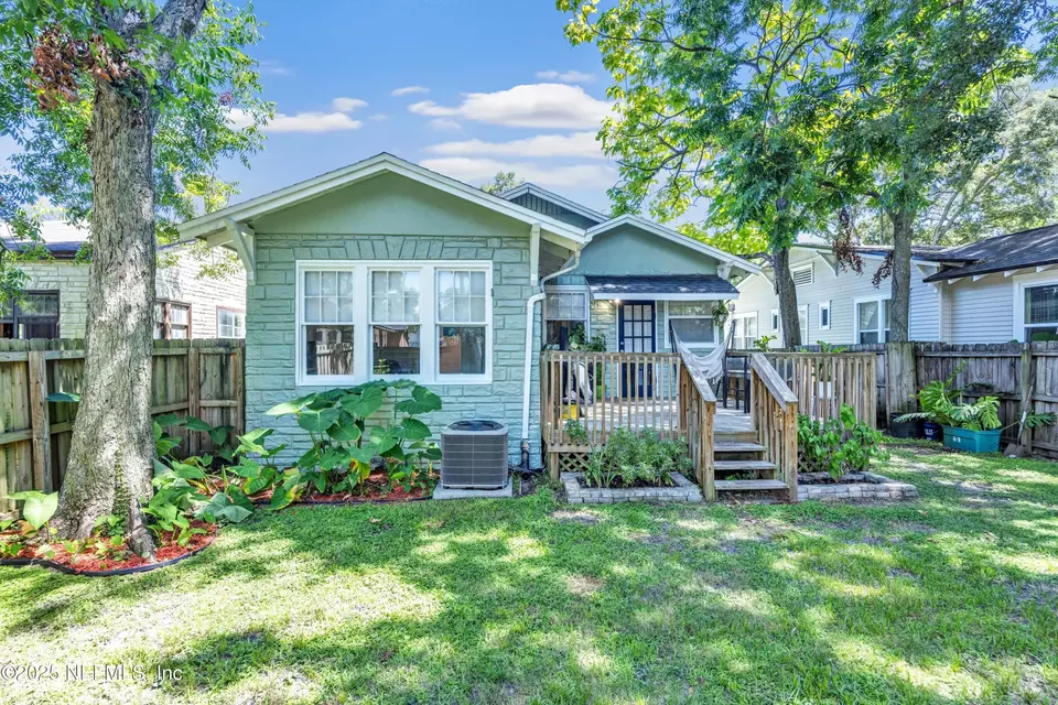 Exterior - 4560 French St, Jacksonville, FL 32205 photo 3 of 6