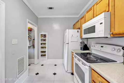 Kitchen - 4560 French St, Jacksonville, FL 32205 photo 1 of 3