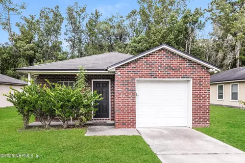 2043 Sessions Ln, Jacksonville, FL 32207