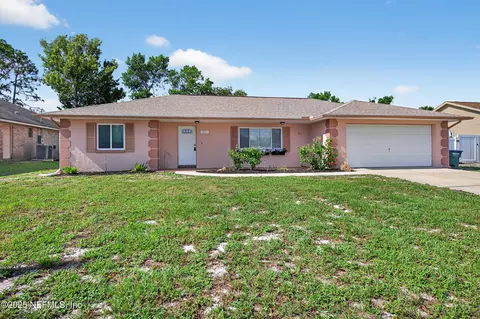 1855 E Chapel Dr, Deltona, FL 32738