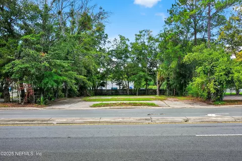 6346 Collins Rd, Jacksonville, FL 32244