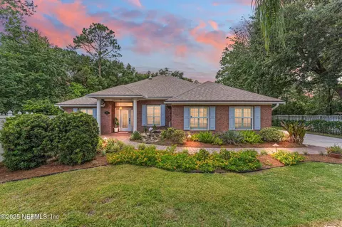 421 S Elverton Pl, Jacksonville, FL 32259