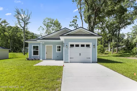 8757 Susie St, Jacksonville, FL 32210