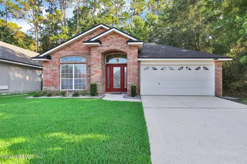 1477 Greenway Pl, Fleming Island, FL 32003