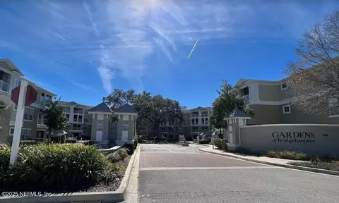 8290 Gate Pkwy W #1318, Jacksonville, FL 32216