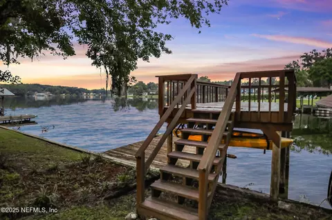 432 Branscomb Rd, Green Cove Springs, FL 32043