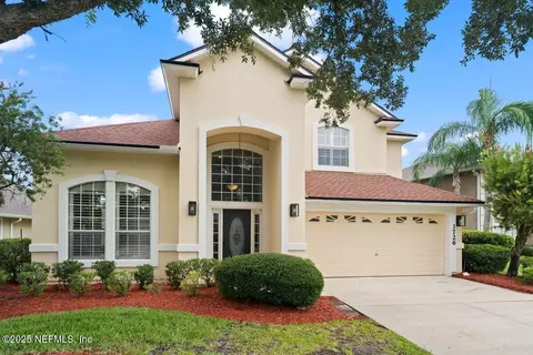 1726 Chatham Village Dr, Fleming Island, FL 32003