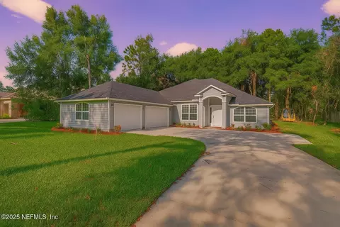 10892 Peaceful Harbor Dr, Jacksonville, FL 32218