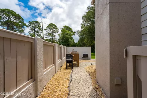Exterior - 86127 Timber Ridge St, Yulee, FL 32097 photo 10 of 10