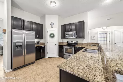 81014 Lockhaven Dr, Yulee, FL 32097