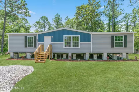 105 Everett St, Palatka, FL 32177