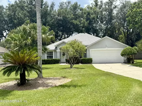 5586 Loon Lake Ct, Jacksonville, FL 32258