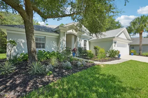 929 Mirror Lake Dr, Saint Augustine, FL 32086