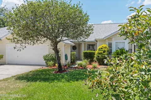 3910 Meadowview Dr N, Jacksonville, FL 32225
