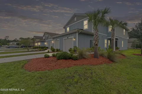 852 Capitol Pkwy, Jacksonville, FL 32218