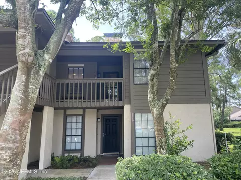 120 Cranes Lake Dr, Ponte Vedra Beach, FL 32082