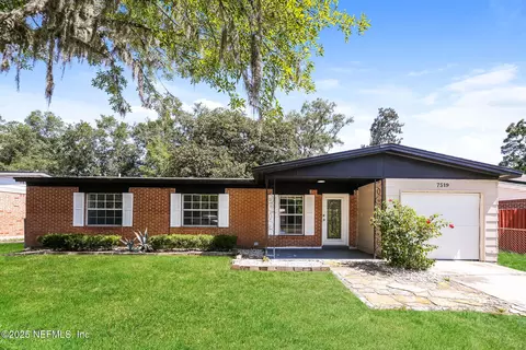 7519 Wheat Rd, Jacksonville, FL 32244