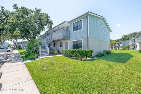 700 W Pope Rd #M103, Saint Augustine, FL 32080