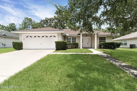 9239 Whisper Glen Dr N, Jacksonville, FL 32222