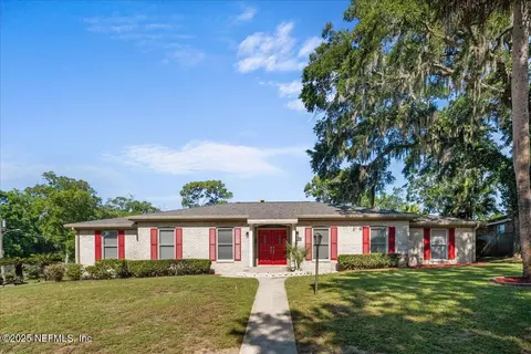 908 Park Forest Ln, Jacksonville, FL 32211