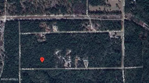 122 Buckskin Dr, Florahome, FL 32140