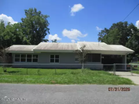 424 N Water St, Starke, FL 32091