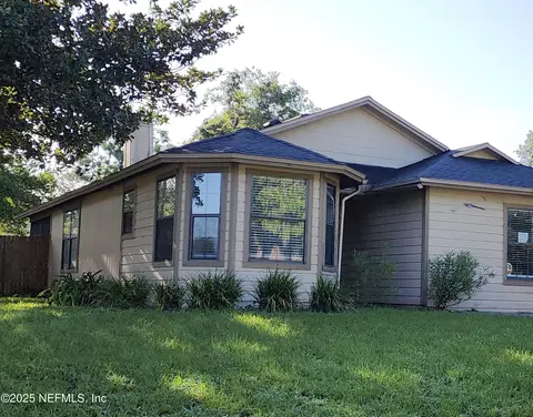 1353 Sioux St, Orange Park, FL 32065