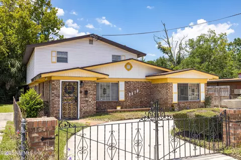 2812 Henrietta St, Jacksonville, FL 32209