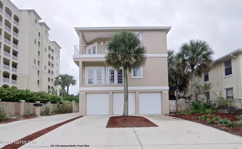 142 11th Ave S, Jacksonville Beach, FL 32250