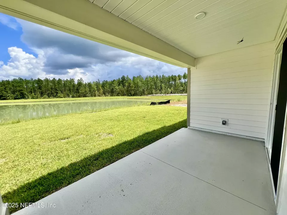 Exterior - 5188 Conference Dr, Jacksonville, FL 32234 photo 2 of 2
