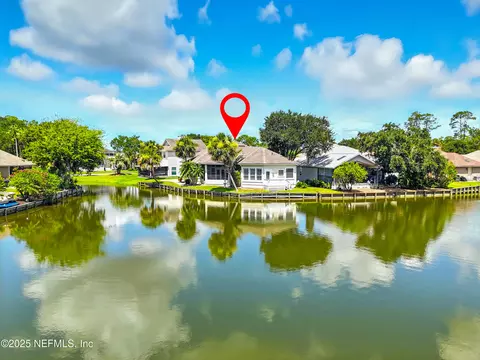 3515 Sanctuary Blvd, Jacksonville Beach, FL 32250
