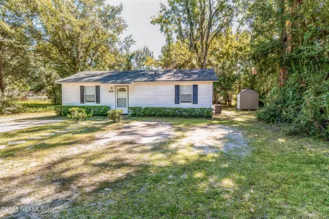 520 Railroad Ave W, Macclenny, FL 32063