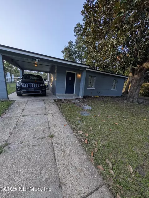 3507 Ardisia Rd, Jacksonville, FL 32209