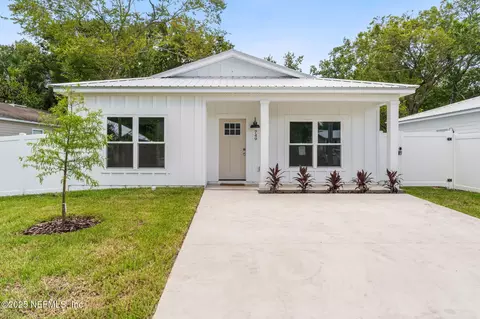 749 W 5th St, Saint Augustine, FL 32084