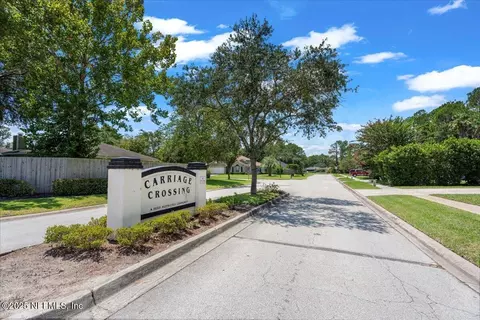 4462 Carriage Crossing Dr, Jacksonville, FL 32258