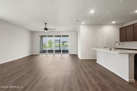 Living - 64 Winged Elm Ct, Saint Augustine, FL 32092 photo 1 of 2