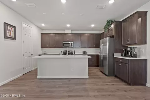 Kitchen - 64 Winged Elm Ct, Saint Augustine, FL 32092 photo 1 of 4